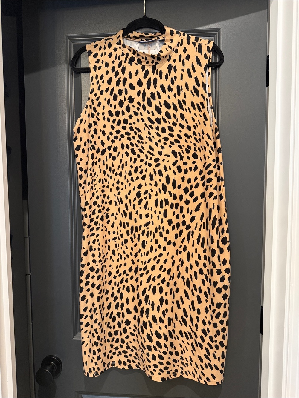 Apt. 9 Sleeveless Peach Cheetah Print Stretchy Shift Midi Dress